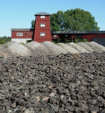 Nya schaktets lave i L&aring;ngban.
